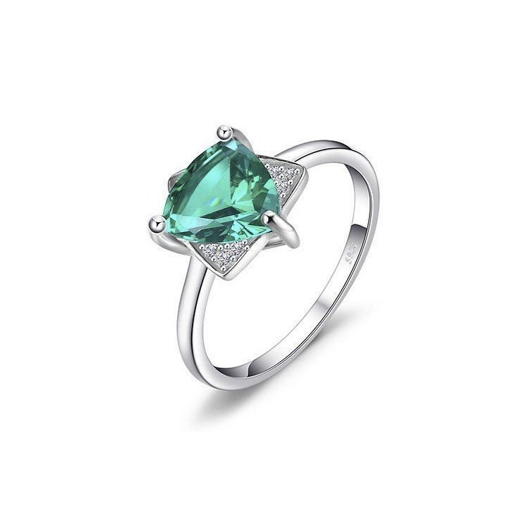 Ring aus Silber mit Smaragd
