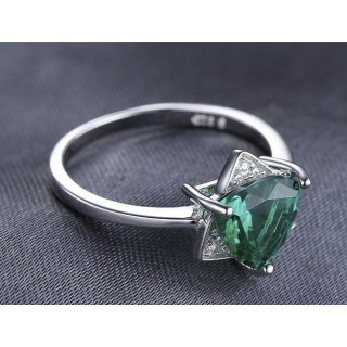 Ring aus Silber mit Smaragd