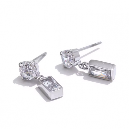 Elegante vergoldete Edelstahlohrringe mit funkelnden Zirkonia